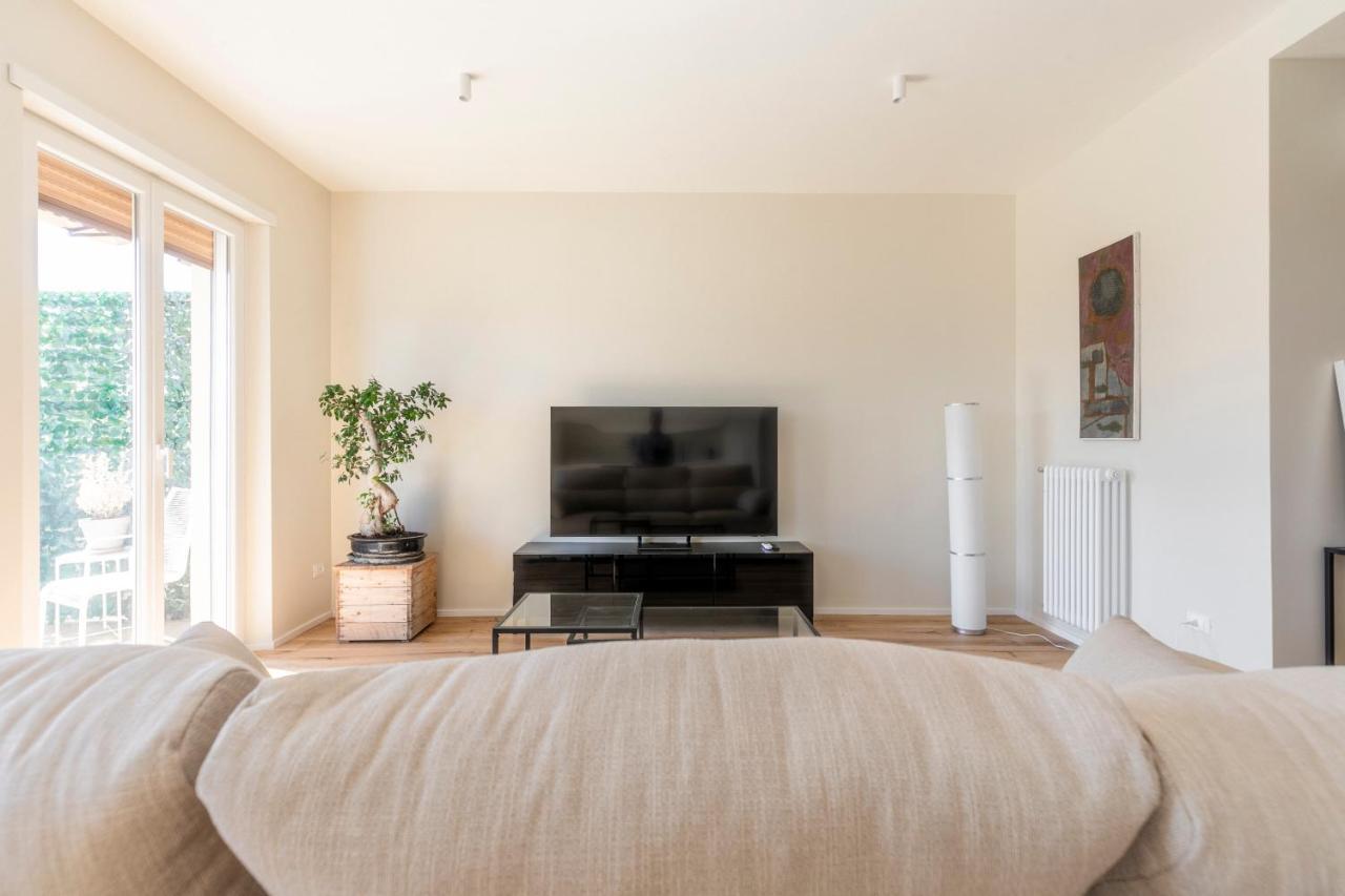La Dolce Vita - Sunny Penthouse Trastevere Station 100Sqm Rome Bagian luar foto