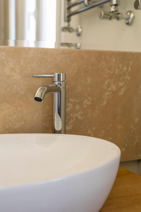 La Dolce Vita - Sunny Penthouse Trastevere Station 100Sqm Rome Bagian luar foto